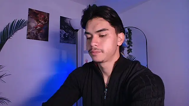 Snapshot of andyypalmer_ chatting on July 16, 4:40 am andyypalmer online show from July 16, 4:40 am