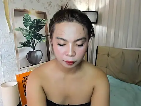 ErickaBigCock online show from June 20, 6:49 am