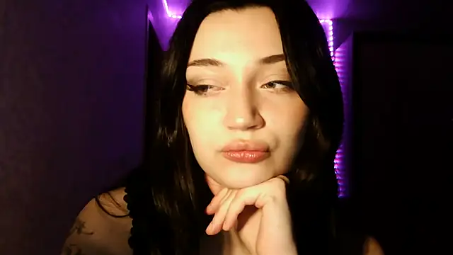 Snapshot of babelillian chatting on April 15, 7:58 pm babelillian online show from April 15, 7:58 pm