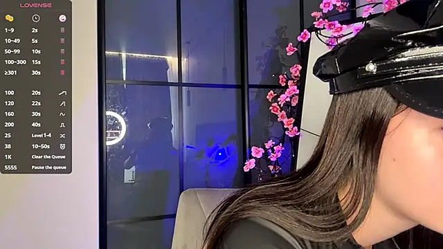 Snapshot of Rose_Retslav chatting on June 13, 1:09 pm Rose Retslav online show from June 13, 1:09 pm