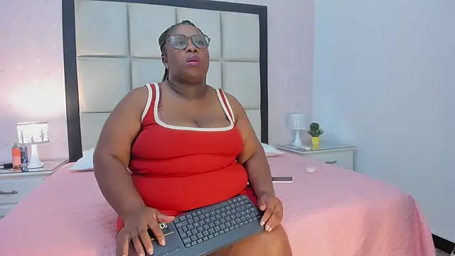 TreisyVixen online show from June 28, 3:12 am