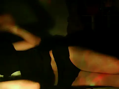 Snapshot of _Aragaki chatting on April 15, 5:42 pm Aragaki online show from April 15, 5:42 pm