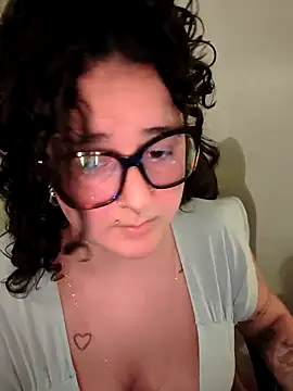  lascivious online show from April 20, 11:50 pm