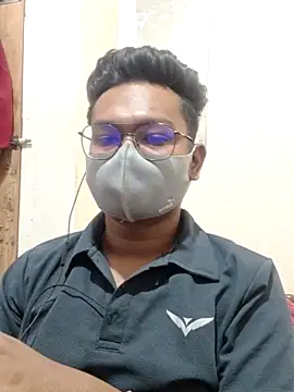 Snapshot of hot_boy995 chatting on June 20, 8:28 am hot boy995 online show from June 20, 8:28 am