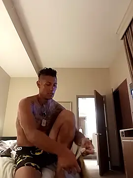 Daddyb00m online show from April 15, 8:21 am