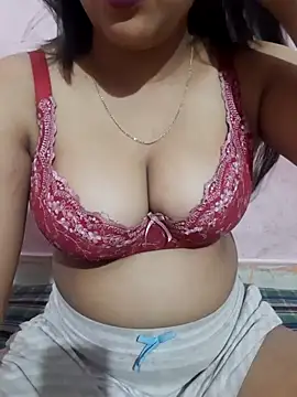 SmileGirll online show from May 11, 9:23 pm