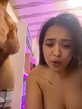 Snapshot of Sara_fun chatting on December 5, 6:11 am Sara fun online show from December 5, 6:11 am