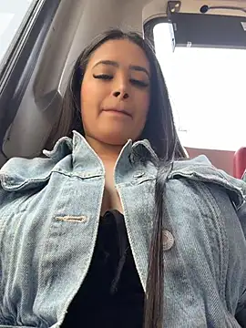 Sara fun online show from July 31, 7:02 pm