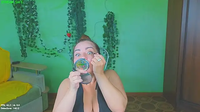 Zoe Zephyr online show from July 28, 6:31 am
