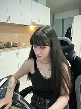 Snapshot of xo_Spirit chatting on May 5, 8:22 am xo Spirit online show from May 5, 8:22 am
