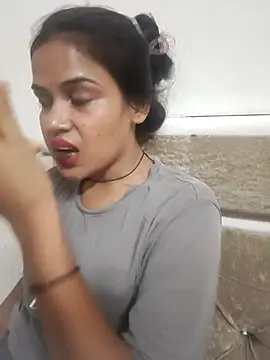 Dimple-Shah online show from July 11, 1:25 pm