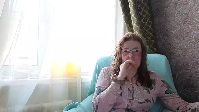 Miss SandraX online show from April 25, 11:24 am