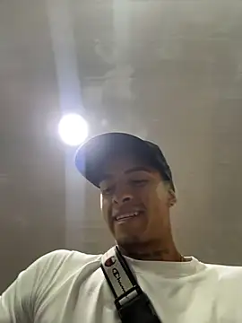 willclayy online show from July 18, 11:58 am