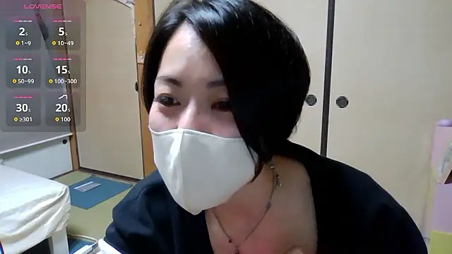 Snapshot of rin2432 chatting on May 4, 2:35 pm rin2432 online show from May 4, 2:35 pm