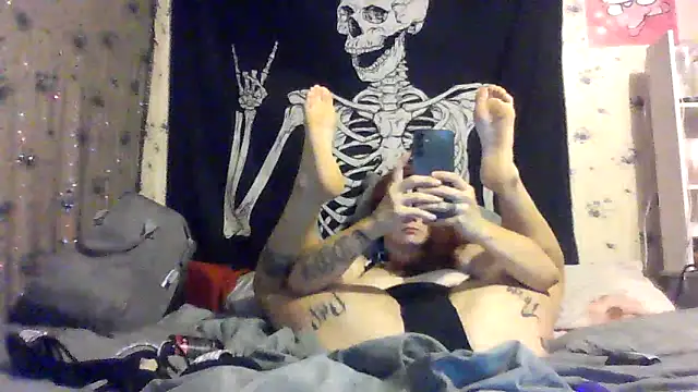 Snapshot of gagqueen2026 chatting on June 14, 5:42 am gagqueen2026 online show from June 14, 5:42 am