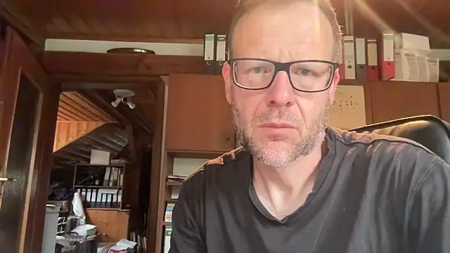 o florian o1 online show from June 1, 5:20 am