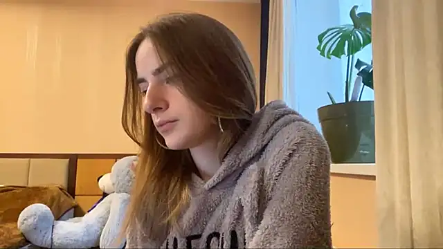 Snapshot of selianderol chatting on April 16, 7:31 am selianderol online show from April 16, 7:31 am