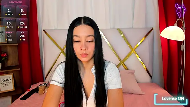Snapshot of Lila-pinkky chatting on April 20, 11:46 am Lila-pinkky online show from April 20, 11:46 am