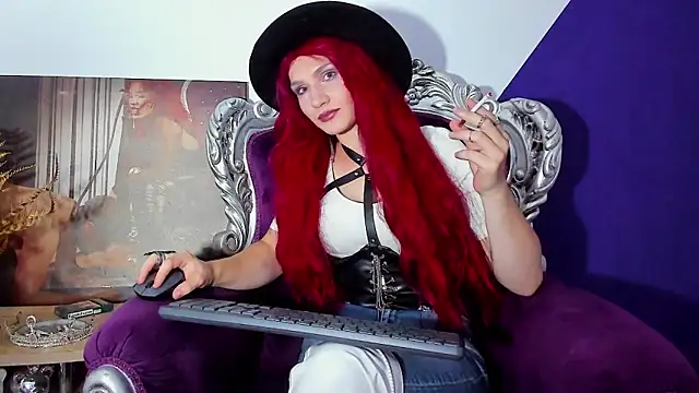 Snapshot of MistressKasandra chatting on June 15, 5:37 pm MistressKasandra online show from June 15, 5:37 pm