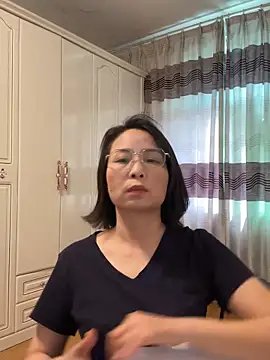 Snapshot of lisha521 chatting on June 3, 1:30 am lisha521 online show from June 3, 1:30 am