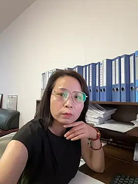Snapshot of lisha521 chatting on June 15, 1:41 am lisha521 online show from June 15, 1:41 am