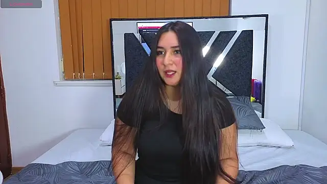 sofiagregorie online show from April 27, 11:41 am