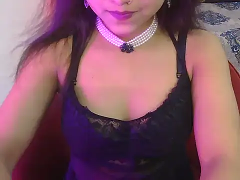 bold-fareen online show from July 23, 2:37 pm