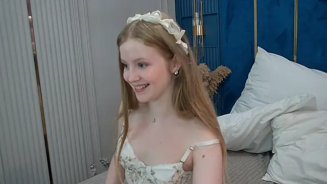 LilianHowards online show from June 21, 9:56 am