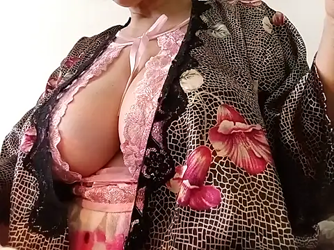 nohaylanono online show from May 16, 10:58 am