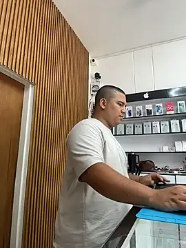 Patricio 02 online show from June 19, 8:12 pm
