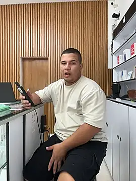 Patricio 02 online show from July 15, 3:17 pm