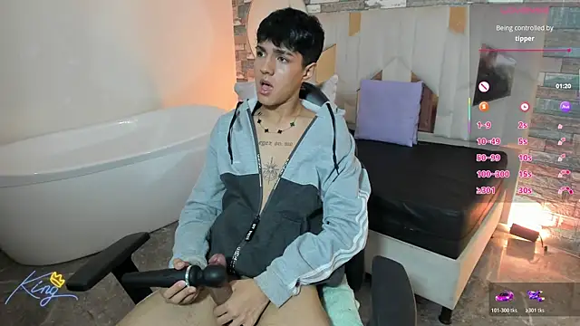 Snapshot of Damian_tay chatting on May 11, 2:45 pm Damian tay online show from May 11, 2:45 pm
