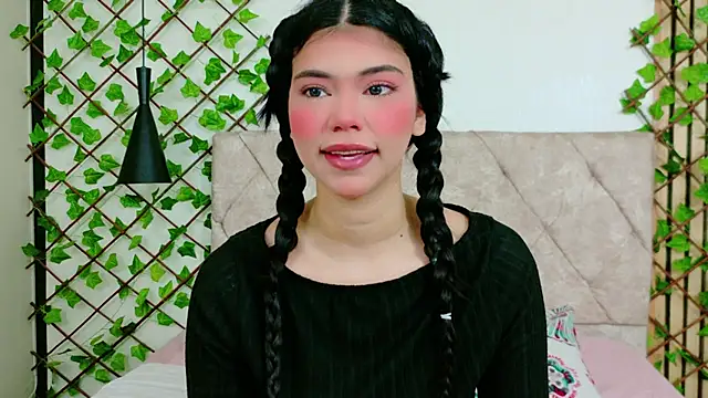 Nathy Pelaez online show from May 16, 11:09 am