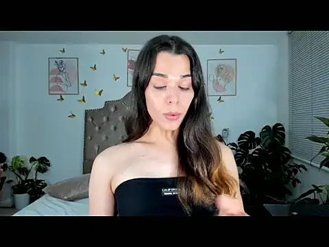 bella grego online show from April 17, 11:19 pm