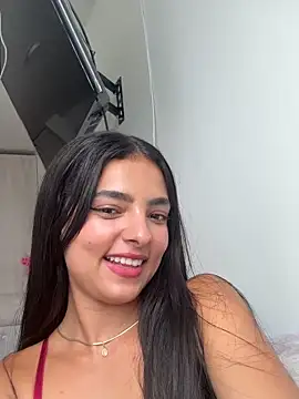 Hannawells  online show from April 21, 8:12 pm