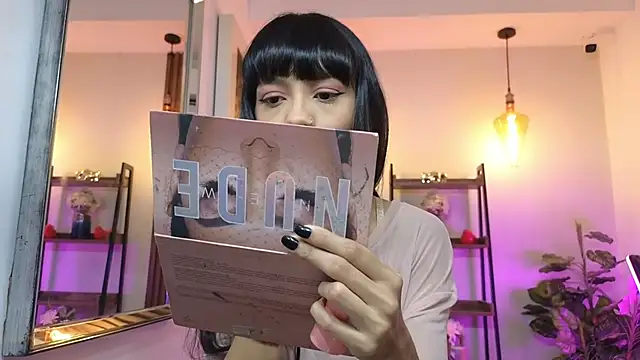 Cherry Vixen  online show from April 21, 6:12 pm
