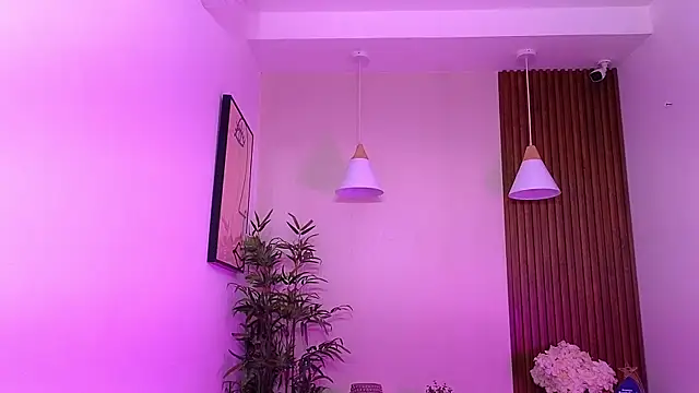 Cherry Vixen  online show from July 13, 6:11 pm