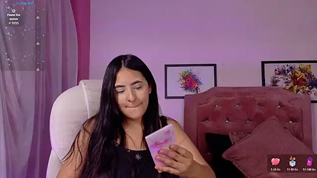 Snapshot of Maggiee_1 chatting on June 25, 7:18 pm Maggiee 1 online show from June 25, 7:18 pm