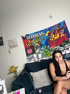 Destinypr online show from April 17, 5:05 pm