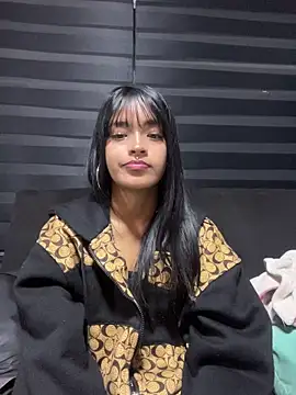 Valery  ls online show from April 18, 2:48 am