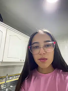 Snapshot of Abby_Coper1 chatting on June 25, 5:12 am Abby Coper1 online show from June 25, 5:12 am