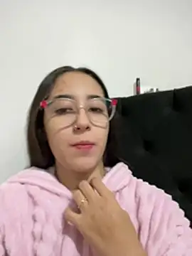 Snapshot of Abby_Coper1 chatting on July 24, 4:10 am Abby Coper1 online show from July 24, 4:10 am
