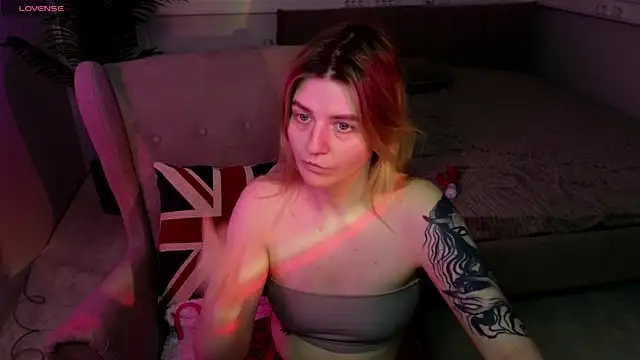 TonyaMeow online show from June 11, 1:16 am