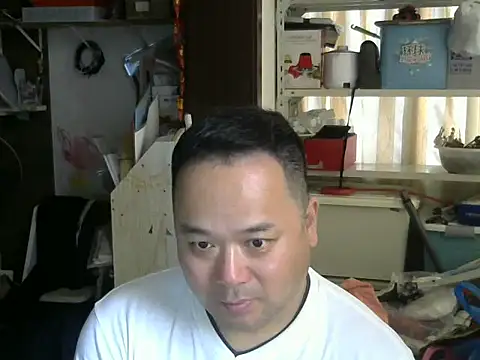 xinxinde123 online show from April 29, 1:53 am