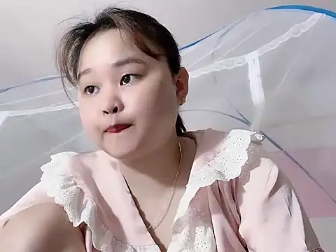 NhungNhun789 online show from May 9, 8:08 am