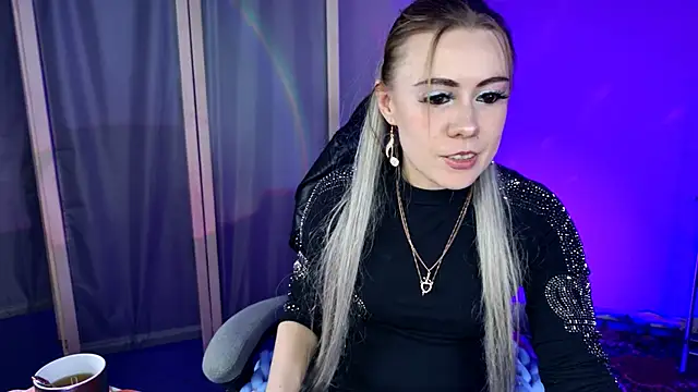 Snapshot of Kumiho_7777 chatting on June 18, 8:46 pm Kumiho 7777 online show from June 18, 8:46 pm