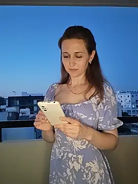 irresistibelle online show from June 27, 5:29 pm