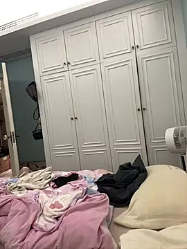 Taroballs 11 online show from April 27, 1:31 pm