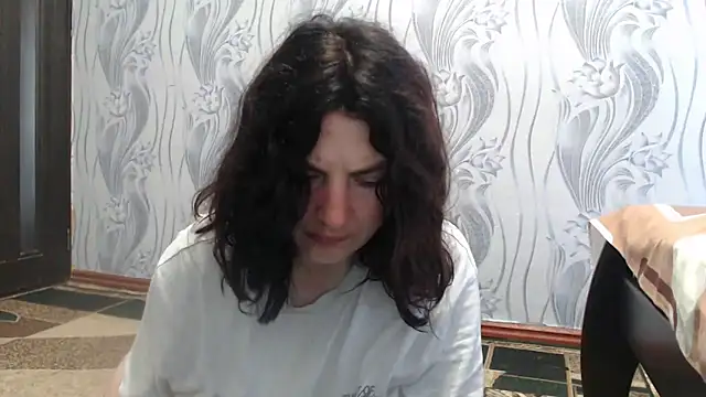 AlinaxJames online show from June 4, 10:10 am