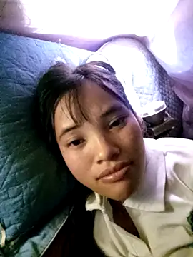 LucyBri01 online show from April 26, 3:32 pm